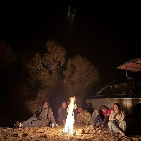 Appartement Abdullah Luxury Camp à Wadi Rum Extérieur photo