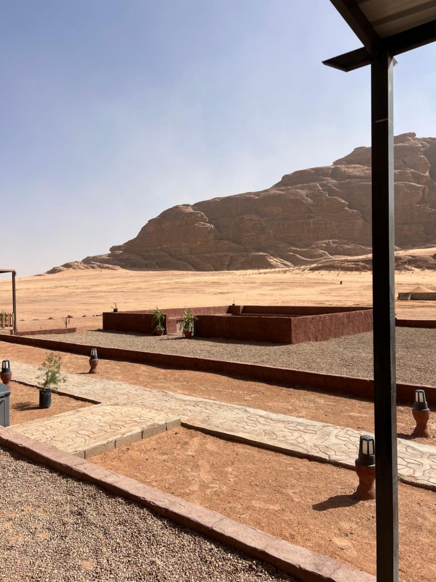 Appartement Abdullah Luxury Camp à Wadi Rum Extérieur photo